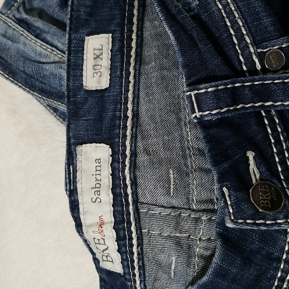 ✔BKE Sabrina Bootcut Buckle jeans sz 30x35 L1 - Picture 8 of 10